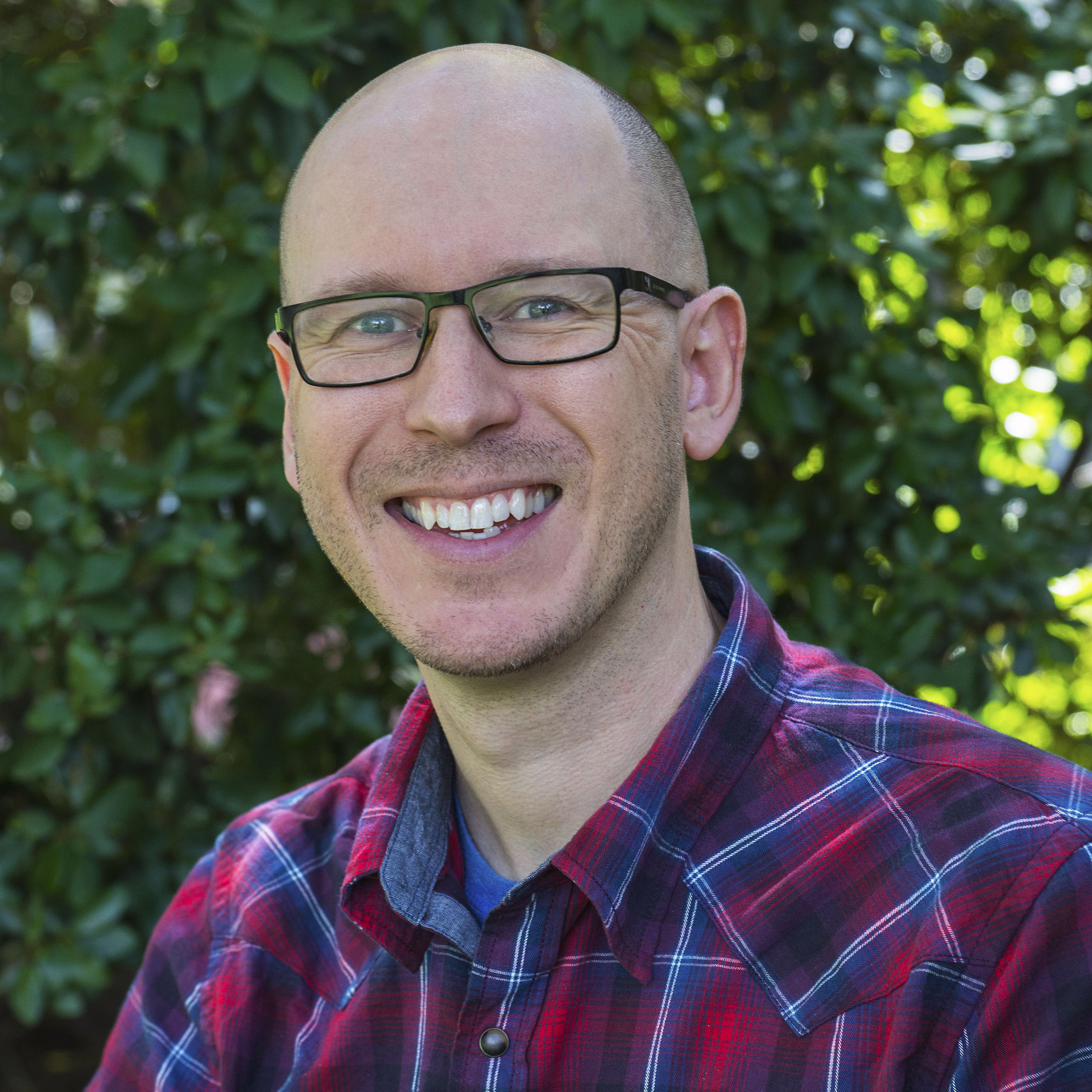 Headshot photo of Nathan Sanders